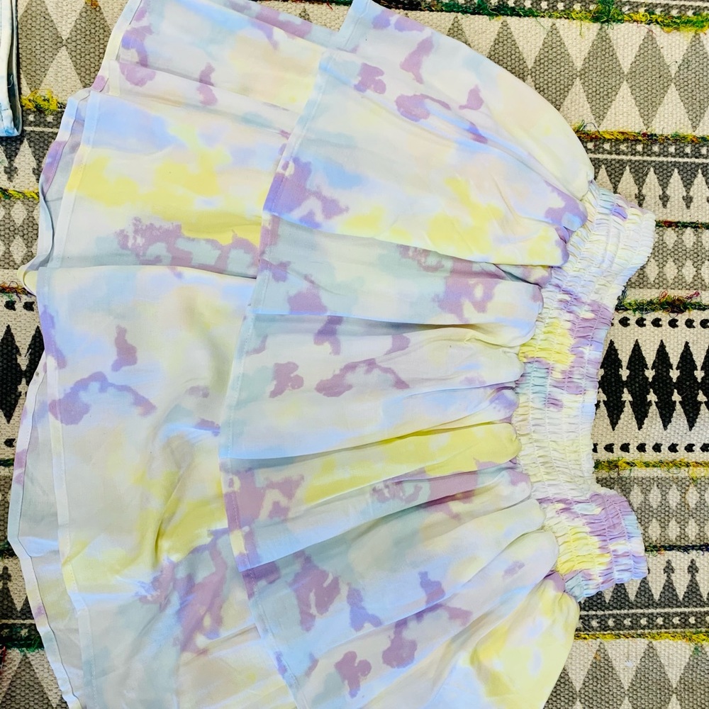 This little skirt
